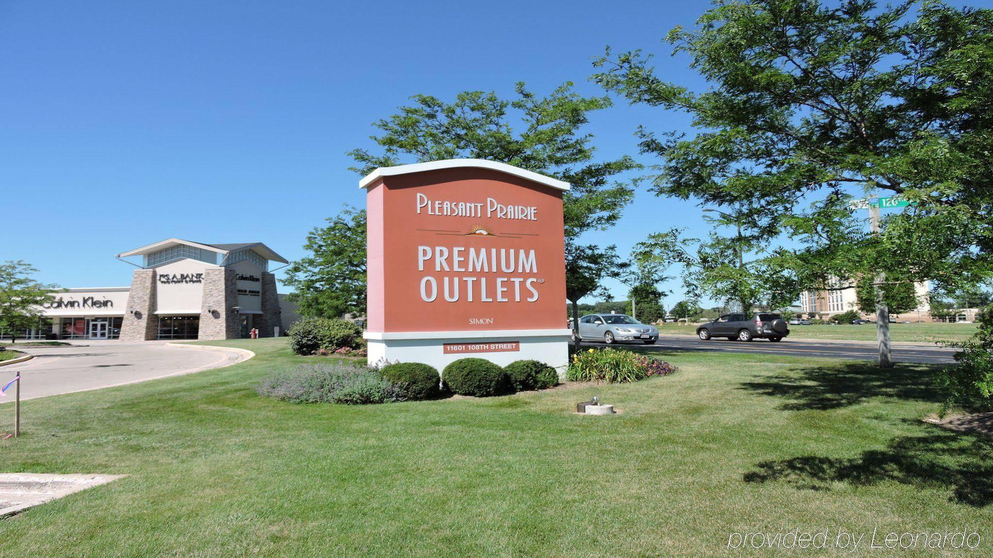 Sonesta Simply Suites Chicago Waukegan Exterior photo